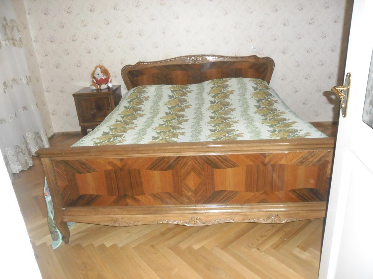 Hotel In Chiatura Екстериор снимка